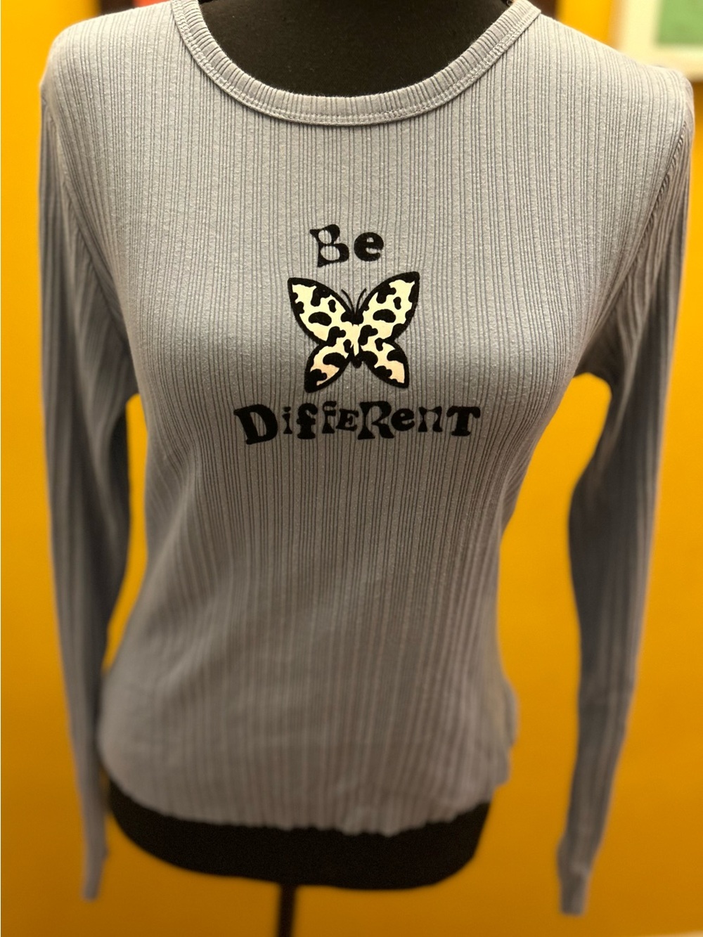Forever 21 90s Vibes Blue Ribbed Butterfly “Be Different ” Long Sleeve Top 0X